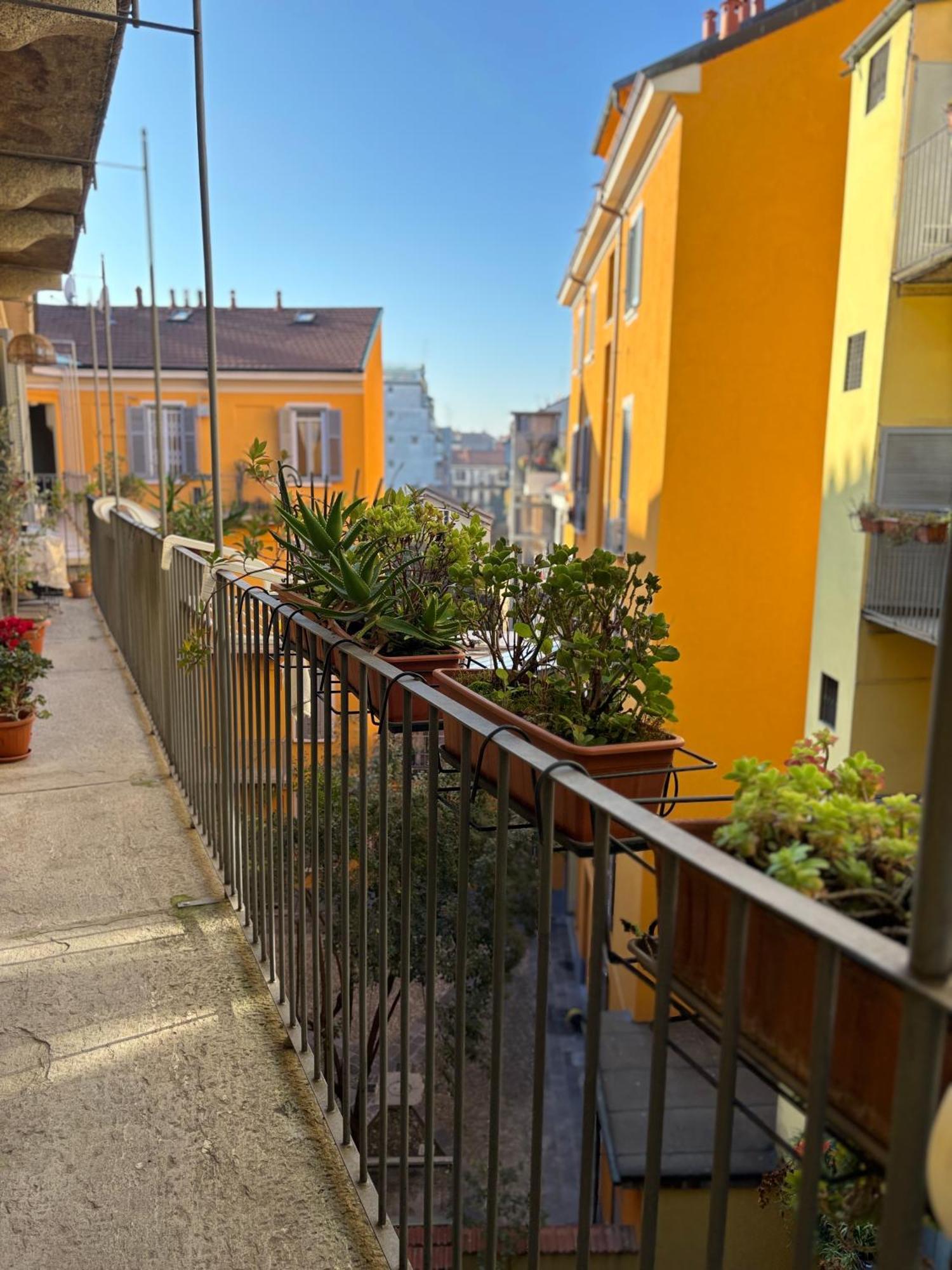 La Vecchia Milano-Les Nubles Vannucci - Il Ballatoio E Il Cortile Kültér fotó